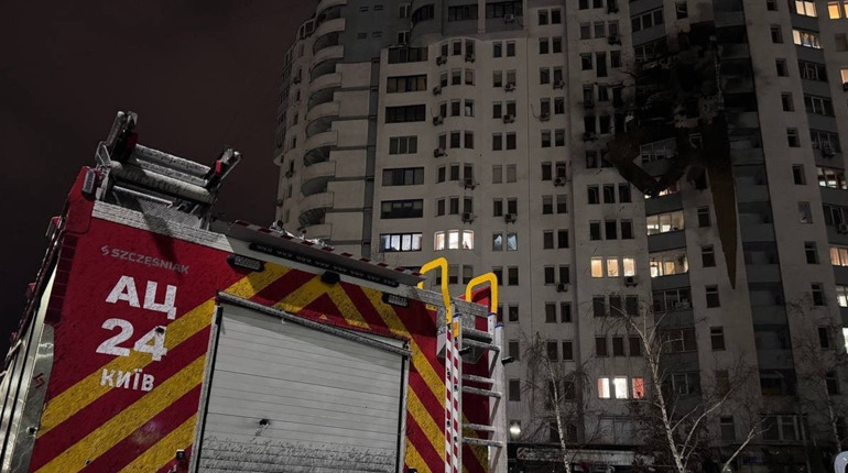 У Києві під час ворожої атаки загинуло четверо людей, а по Львову вдарили "Орєшніком" — заявила рф