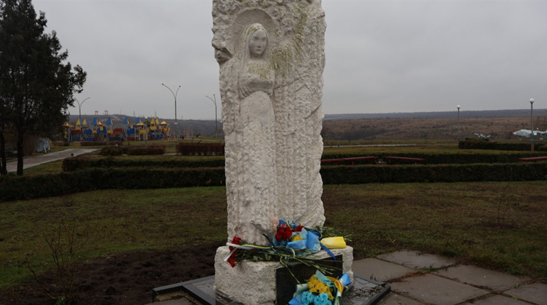 Чорнобиль не має минулого часу. В Южноукраїнську вшанували ліквідаторів аварії на ЧАЕС