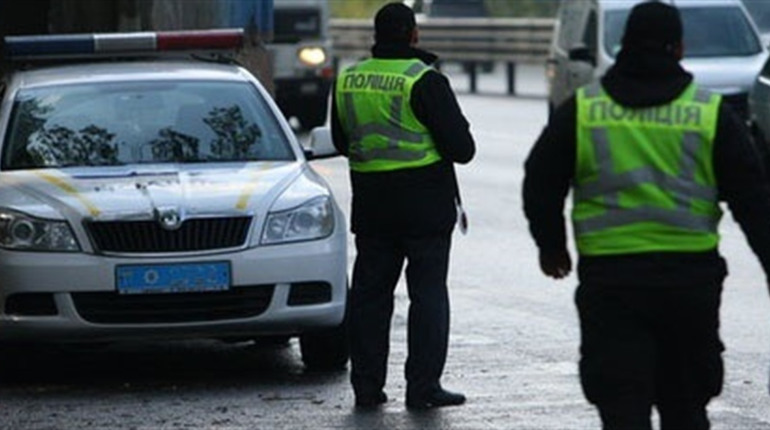 Тернопільські поліцейські у лютому склали 11 тисяч протоколів, якою була повна статистика ДТП