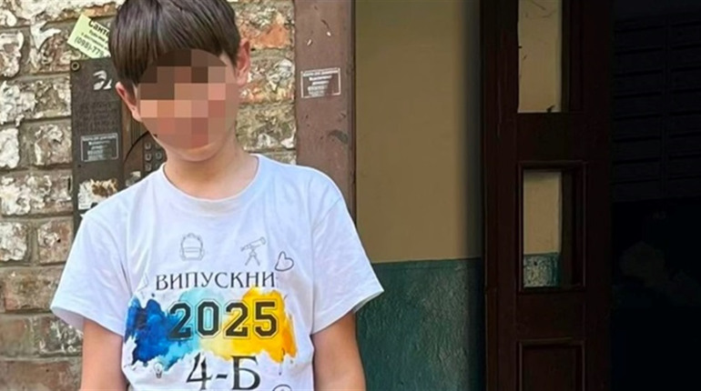 Родина з Мирненської громади постраждала внаслідок масованої ракетної атаки на Київ