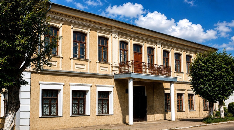 70 років творчості та натхнення: історія Старокостянтинівського Будинку школяра