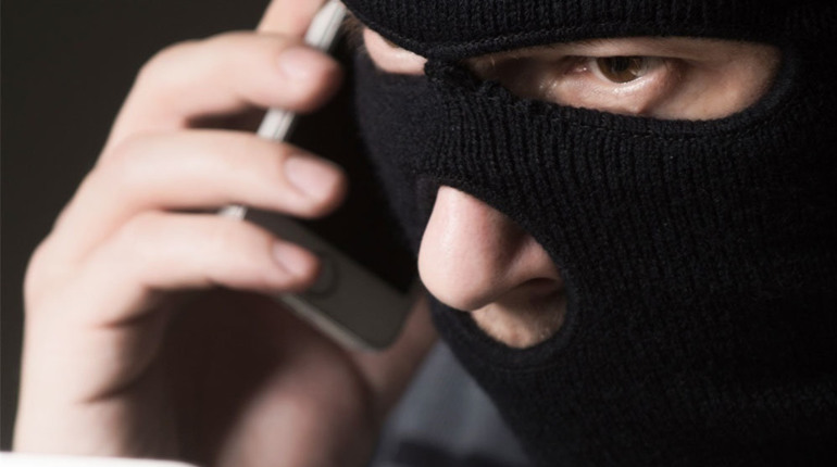 Варашанку ошукали шахраї на понад півтори тисячі гривень