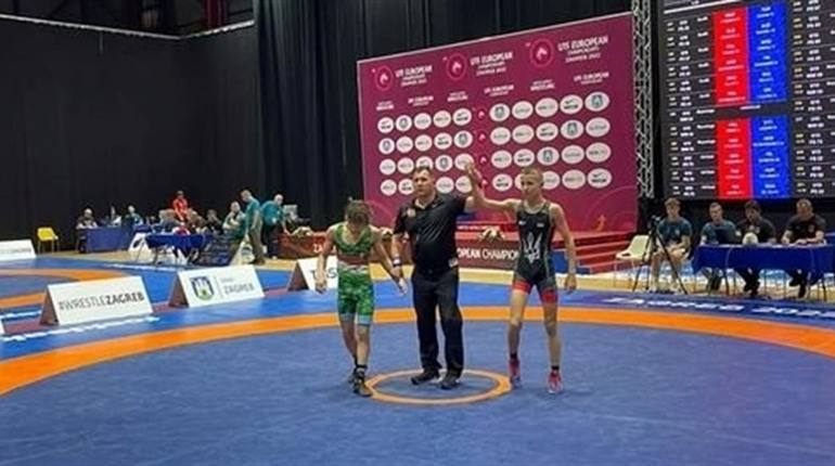 Спортсмен із Кременеччини представив Україну на Чемпіонаті Європи з вільної боротьби