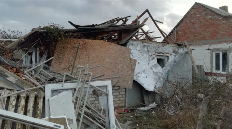 70 прильотів за добу: ворог атакував село Веселе (фото)