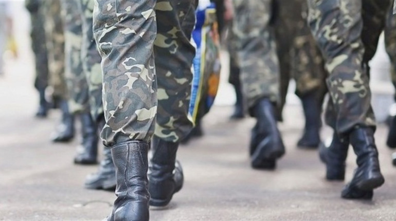 Зеленський підписав зменшення граничного віку призовників з 27 до 25 років