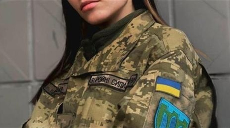 Міноборони відтермінувало взяття жінок на військовий облік