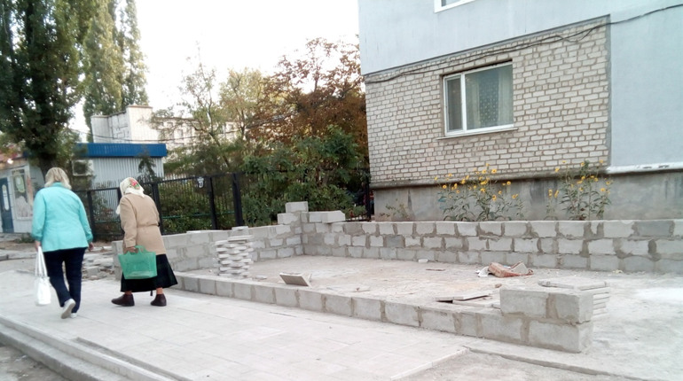 На журналіста з Нової Каховки напав чоловік з пістолетом (відео)