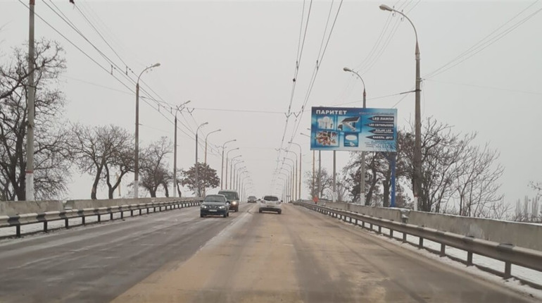 У Херсоні 28 грудня очікують похолодання на вечір: з 16.00 дороги оброблятимуть сумішшю проти льоду
