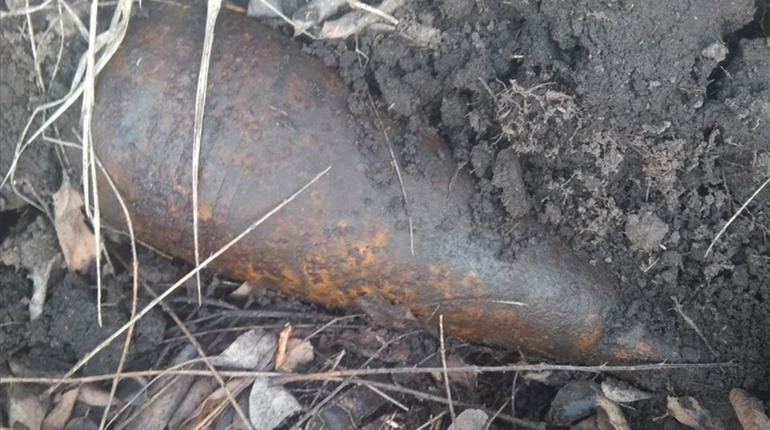 У Розівці Сватівського району знайшли мінометну міну. Вона не часів Другої світової