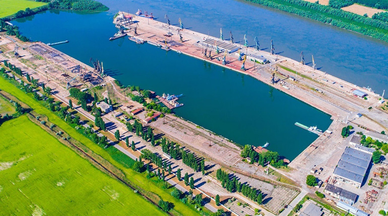 На Дунаї розмило майже кілометр дамби: під загрозою траса Одеса – Рені та 25 тисяч гектарів полів