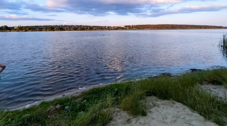 В Тясмині заборонено купатися: перевищено показники лактопозитивної кишкової палички