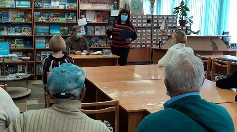 У Херсоні презентували книгу поета з Нової Каховки