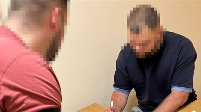На Житомирщині СБУ викрила схему втечі ухилянтів за кордон: "зелений коридор" за 10 тисяч доларів