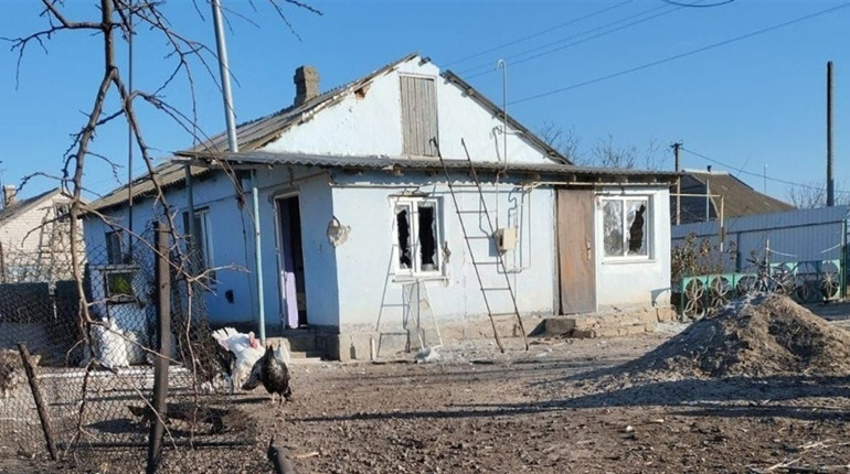 На Херсонщині окупанти завдали ударів по житловим кварталам та критичній інфраструктурі