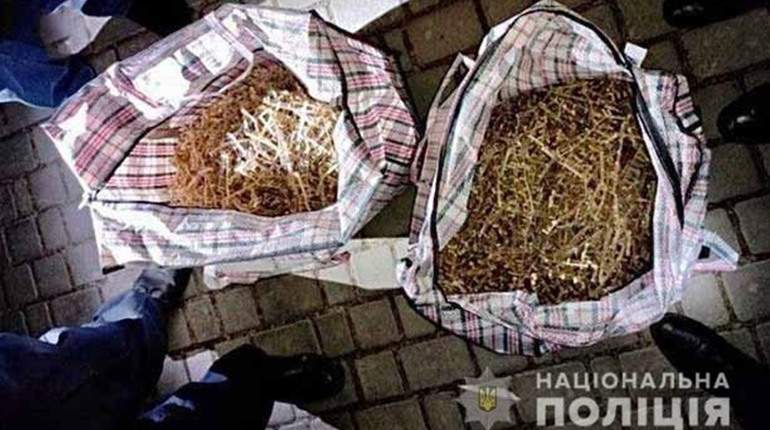 У Сарнах затримали злочинну групу: вкрали обладнання з дорогоцінним металом