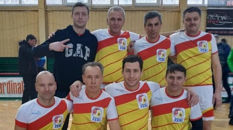 Лікарі Нижньосірогозької районної лікарні взяли участь у Чемпіонаті України з футзалу