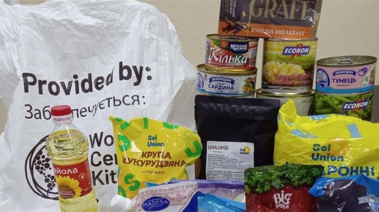 162 продуктові набори отримали евакуйовані великобурлучани віком 75+ від World Central Kitchen