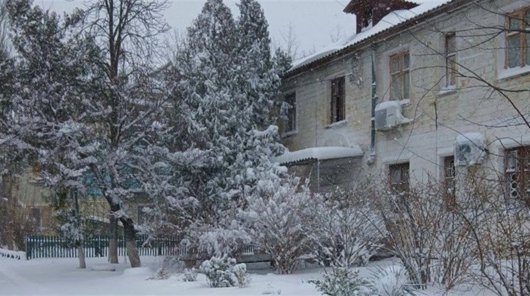 Світло зникає, вода замерзає, пальне шукають за містом: що відбувається в окупованій Новій Каховці