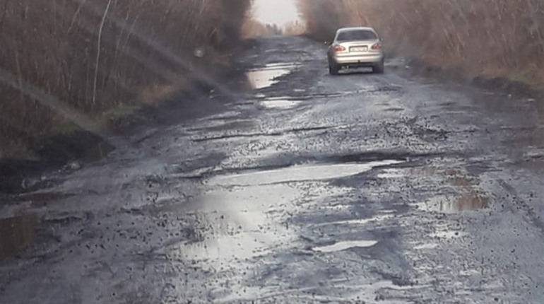 Дороги Білопільщини: які з них потребують негайного ремонту?
