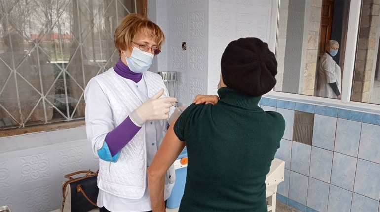 Понад 1100 працівників шахт вакцинували від коронавірусу в період із 16 до 23 листопада