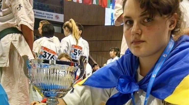 Нижньосірогозька юніорка виборола бронзу на Першості світу з кіокушинкай карате (фото)