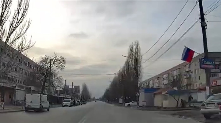 У Новій Каховці все менше тиші, люди налякані