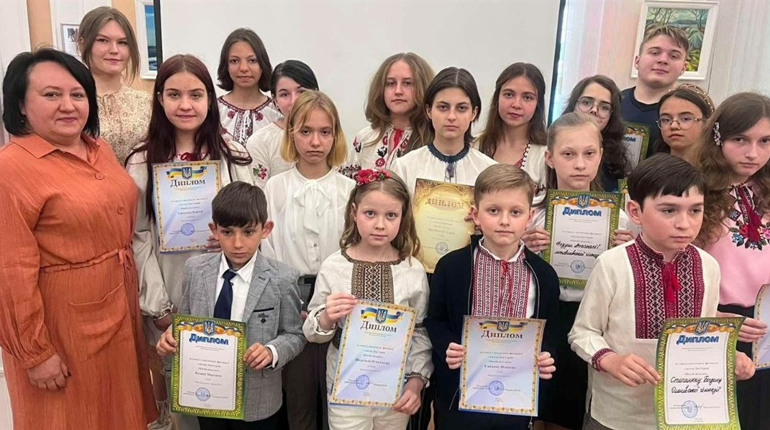 Учні фастівських шкіл взяли участь у фестивалі «Поезія вільних»