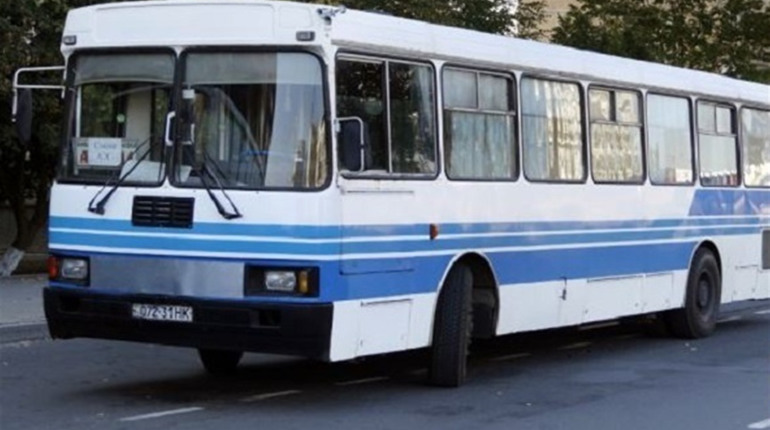 Як курсуватимуть автобуси до міського кладовища 9 травня у поминальний день