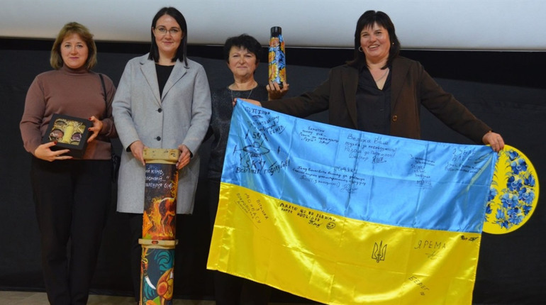 Єднаємося заради Перемоги: благодійний аукціон у Балті зібрав понад мільйон гривень