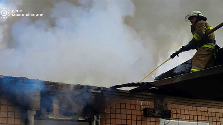 На Миколаївщині за добу сталося шість пожеж, одна з них забрала життя чоловіка