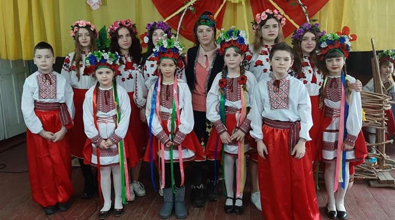 З веселим настроєм жителі села Українське зустрічали весну