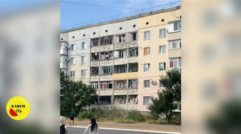 Ворог атакував авіабомбами Нову Каховку на Херсонщині, — прокуратура