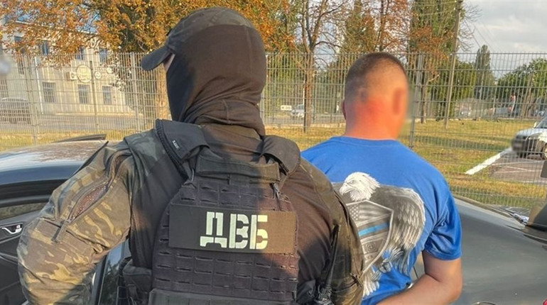 На хабарництві викрили посадовця патрульної поліції в Житомирській області