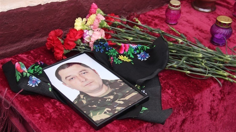 У Шепіївці відкрили меморіальну дошку на честь загиблого воїна