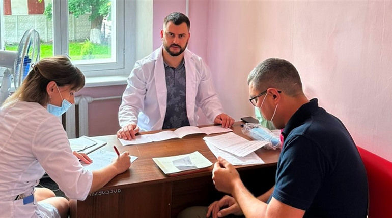 У НІЖИНІ ПРОВЕЛИ ПРИЙОМ ФАХІВЦІ З ІНСТИТУТУ СЕРЦЯ