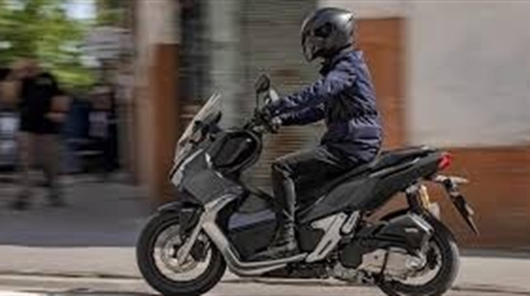 У Нетішині судили скутериста, який тричі за рік сідав за кермо п'яним
