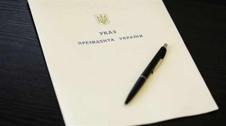 Президент призначив стипендію доньці загиблого журналіста з Кременця