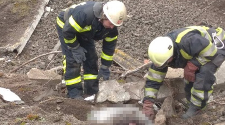 Трагедія на Менщині: розбирання будівлі закінчилось загибеллю двох людей