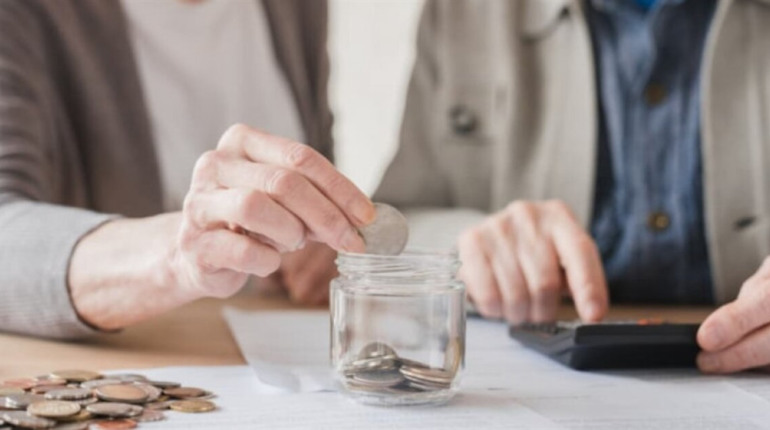 Кабмін готує масштабну пенсійну реформу: замість однієї — три вплати