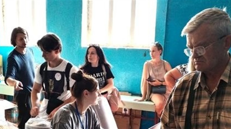 Хаб у Хмельницькому розпочав видачу побутових наборів від МОМ для переселенців з Луганщини