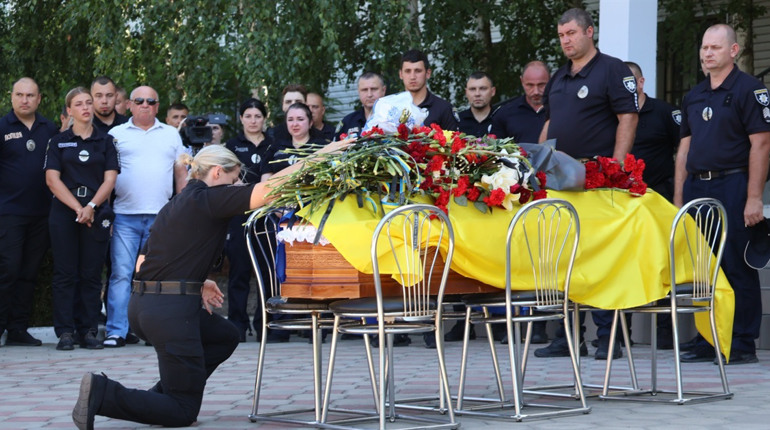Поліцейський Олександр Хомич загинув, захищаючи Батьківщину