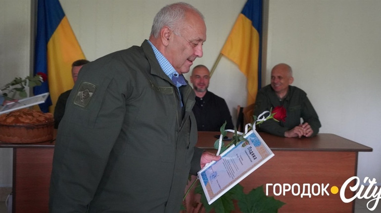 Колектив, закоханий у свою справу. Працівників «Горлісу» привітали з професійним святом