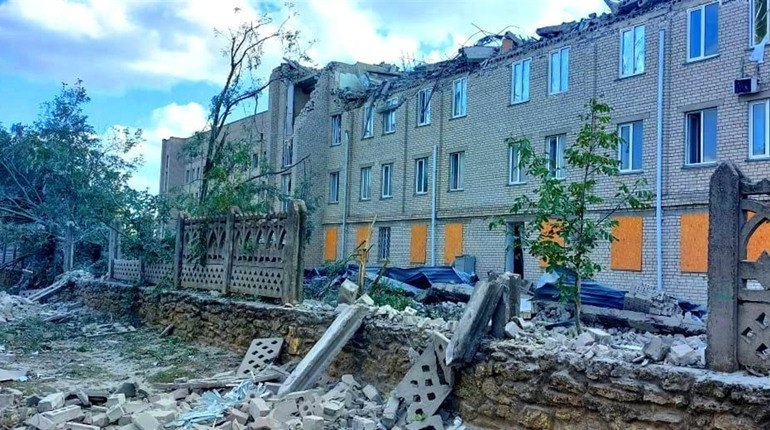 Наслідки ворожих обстрілів Херсонщини 5 жовтня у відео та фото