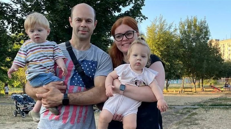 Яків Скоробагатько з ГМЗ про батьківство: як ростити старшу доньку та двійнят