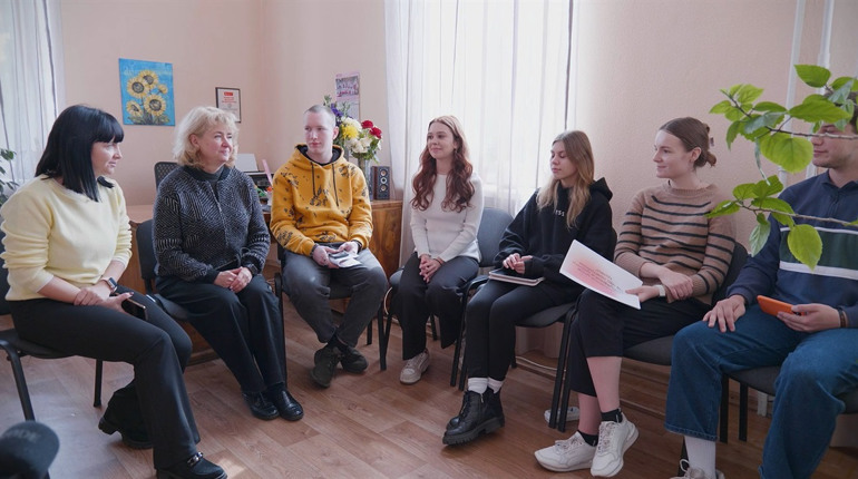 Від ідеї в блокноті до реальних змін у Шостці: як проєкт «ImpACT!» змінив молодь громади (відео)