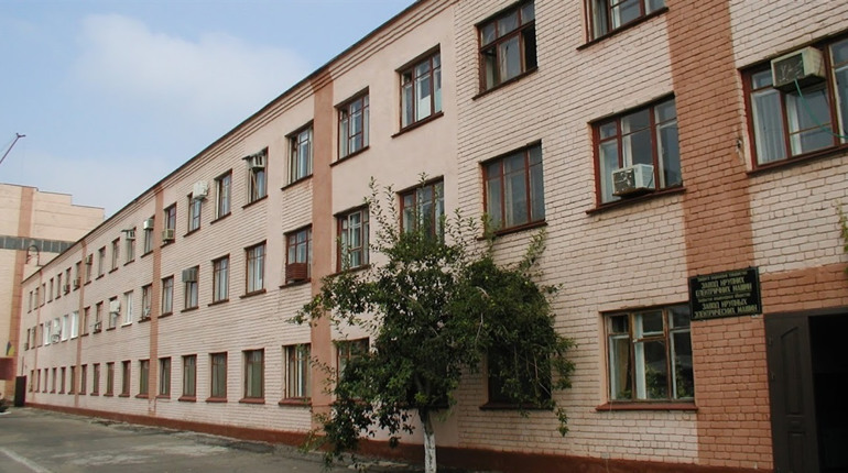 Окупанти обіцяють відновити роботу заводу крупних електричних машин у Новій Каховці