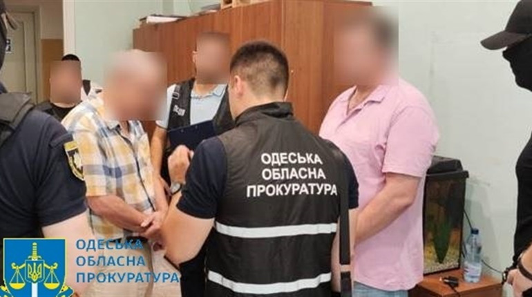 Стати моряком за 2000 доларів: на хабарі викрили члена приймальної комісії морського коледжу в Одесі