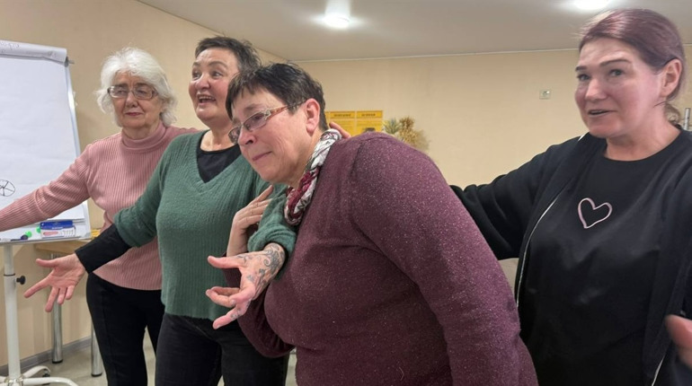 Історії, що оживають: режисерка знайомить слухачів Університету третього віку з плейбек-театром