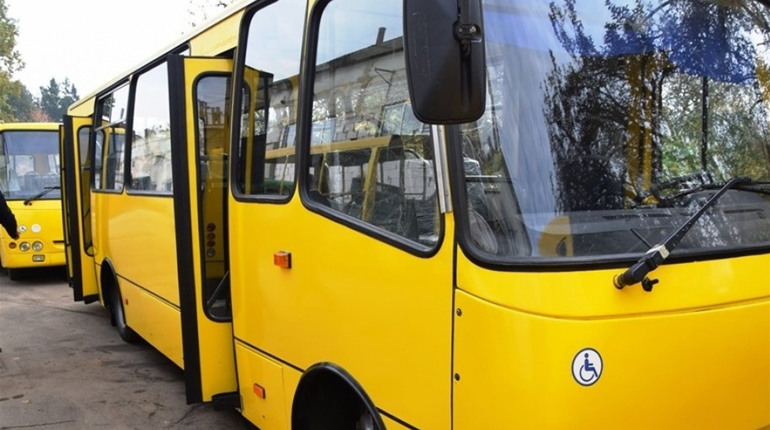 У Сарнах змінили графік руху автобусних маршрутів на Дослідну станцію