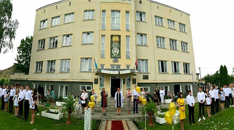 Пʼять шкіл з Чортківського району – у ТОП-200 рейтингу ЗЗСО України-2023